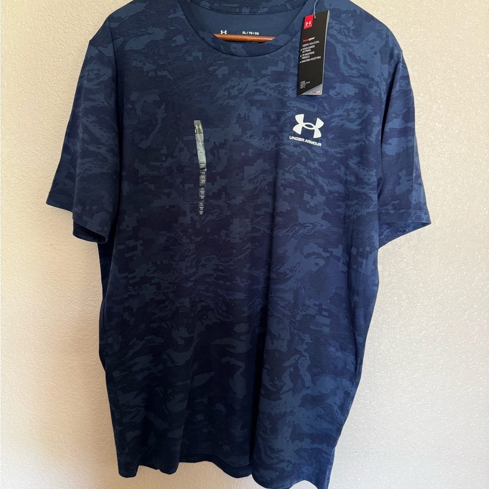 Under Armour XL Men’s NWT